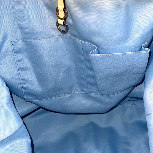 Coach Hadley White Lambskin Leather Duffel Bag removable strap & wristlet NWOT - Picture 7 of 11